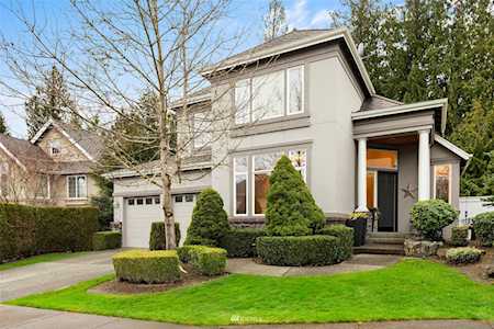 2818 206th Terrace NE Sammamish, WA 98074