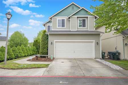 18609 98th Ave E Puyallup, WA 98375