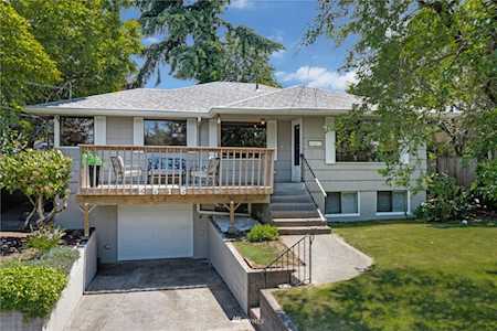 2915 Louise Ave W University Place, WA 98466