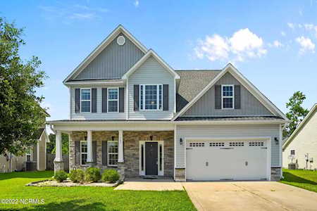 307 Merin Height Road Jacksonville, NC 28546