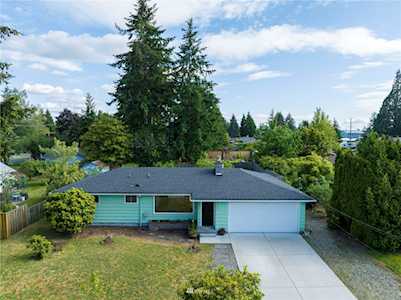 7206 21st St W University Place, WA 98466
