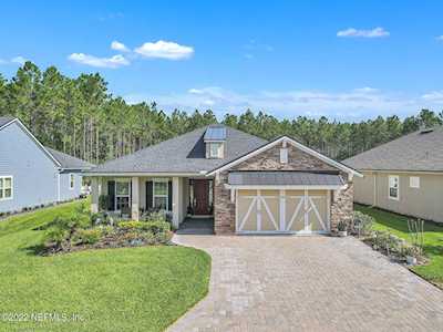 143 Pine Haven Dr St Johns, FL 32259