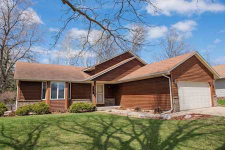 2244 Hale Avenue N Oakdale, MN 55128