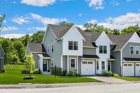 9 Winning Farm Rd #9 Woburn, MA 01801
