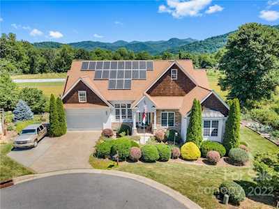 30 Linn Garden Ln Swannanoa, NC 28778
