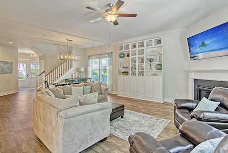 3033 Evening Tide Dr Hanahan, SC 29410