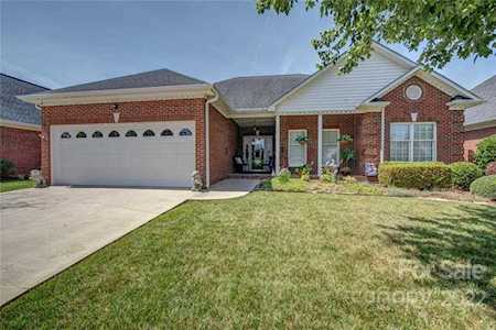 2122 Pinefield Ct Gastonia, NC 28056