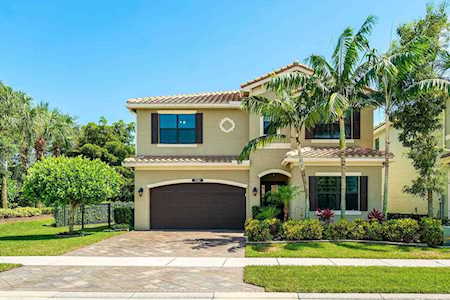 8054 Ironstone Drive Delray Beach, FL 33446