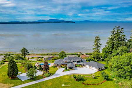 8283 Shintaffer Rd Blaine, WA 98230