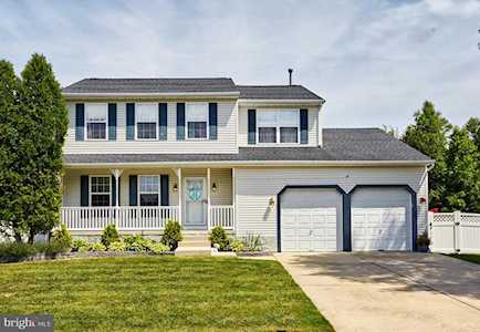 178 Deschler Blvd Clayton, NJ 08312