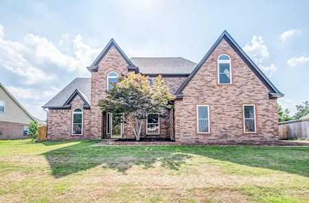 5241 Summer Wind Ln Arlington, TN 38002