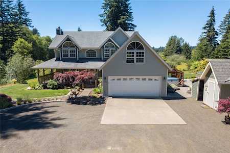 2405 Woods Rd SE Port Orchard, WA 98366