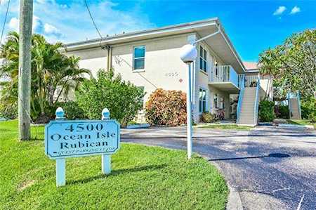 4500 5th Pl #203 Cape Coral, FL 33904