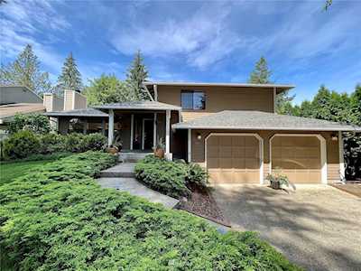 26651 216th Ave SE Maple Valley, WA 98038
