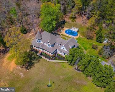 37734 Browns Way Mechanicsville, MD 20659