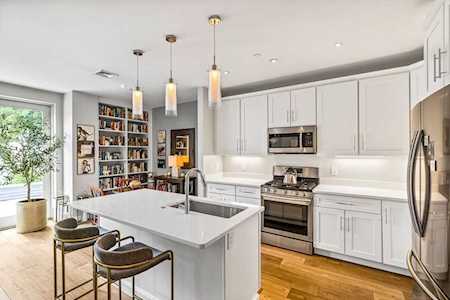 642 Main St #203 Wakefield, MA 01880