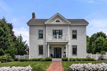 8 Rutledge Street Boston, MA 02132
