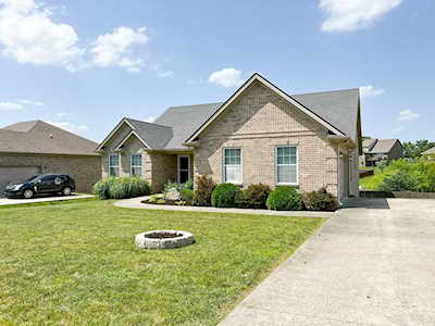 304 Squires Way Nicholasville, KY 40356