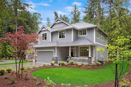 11618 Olympic View Dr NE Bainbridge Island, WA 98110