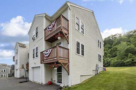 40 W Meadow Estates Dr #40 Townsend, MA 01469