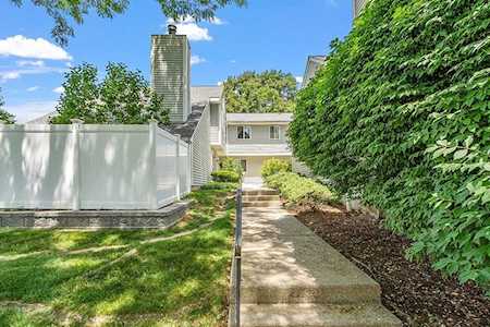 195 Lake St #13 Weymouth, MA 02189