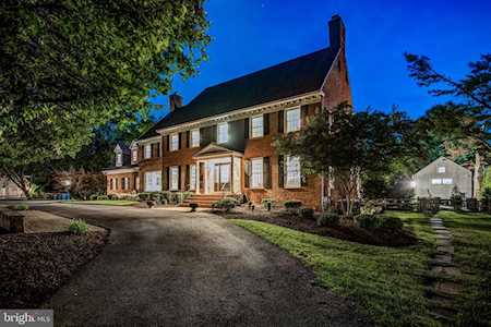 13560 Stonebarn Ln North Potomac, MD 20878