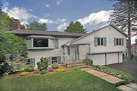 102 North Hancock Street Lexington, MA 02420