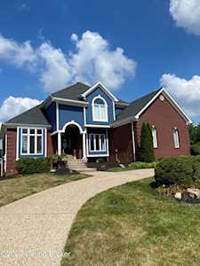 7700 Kendrick Crossing Ln Louisville, KY 40291
