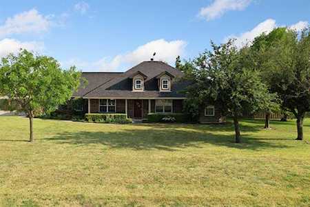 1127 Savannah Nevada, TX 75173