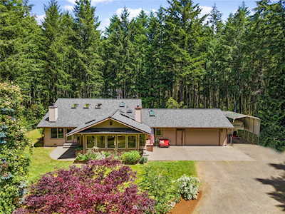 3902 SW Huckleberry Rd Port Orchard, WA 98367