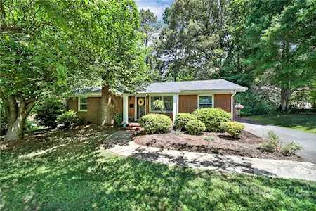 4409 Ivanhoe Place Charlotte, NC 28205
