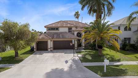 8927 S Indian River Run Boynton Beach, FL 33472