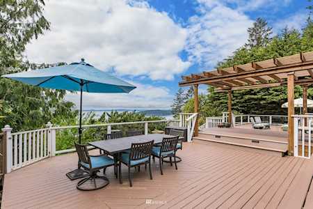 4112 Edith Point Rd Anacortes, WA 98221