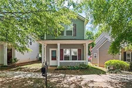 12320 Cross Meadow Rd Huntersville, NC 28078