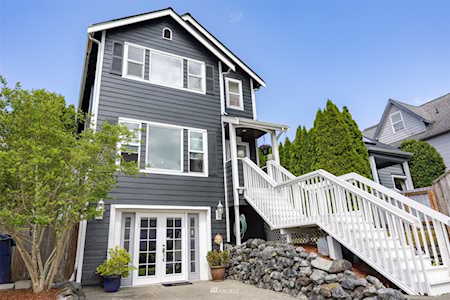 1011 N Ainsworth Ave Tacoma, WA 98403