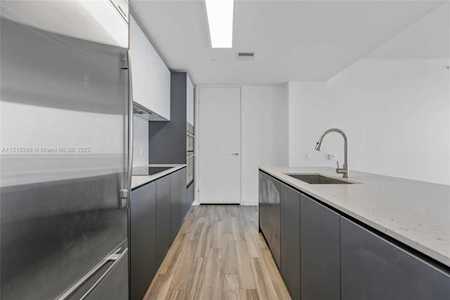 1300 Brickell Bay Dr #4203 Miami, FL 33131
