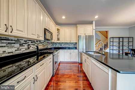 12189 Camborne Terrace Fairfax, VA 22030