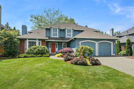 2427 236th Ave NE Sammamish, WA 98074