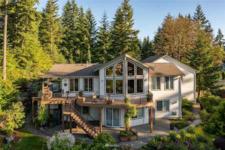 22918 SE 260th St Maple Valley, WA 98038