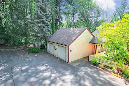4245 220th Place SE Issaquah, WA 98029
