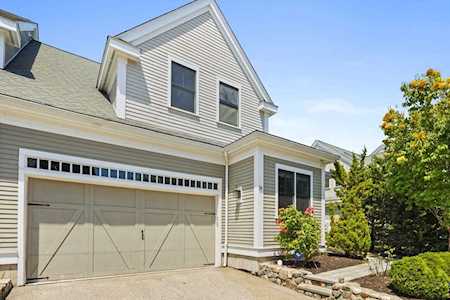 38 Courtyard Place #38 Lexington, MA 02420