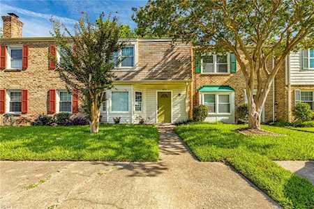 1814 E Durham Virginia Beach, VA 23454