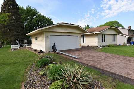 1958 Foxridge Road Saint Paul, MN 55119