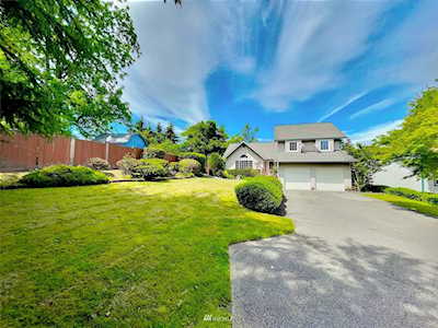 4238 S 146th St Tukwila, WA 98168
