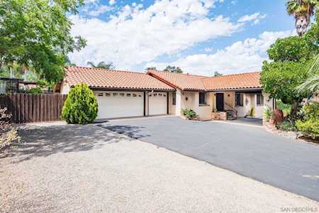 3707 Calavo Dr Spring Valley, CA 91977