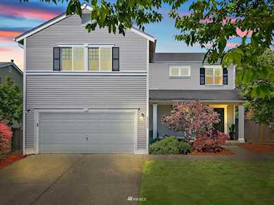 23408 SE 262nd Place Maple Valley, WA 98038