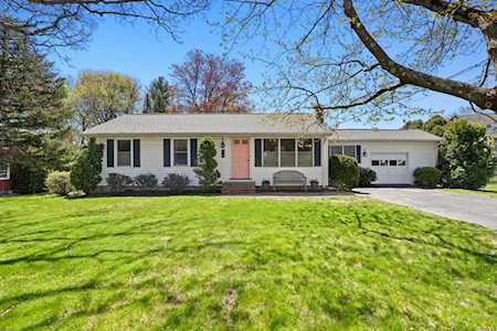 94 North St. Shrewsbury, MA 01545