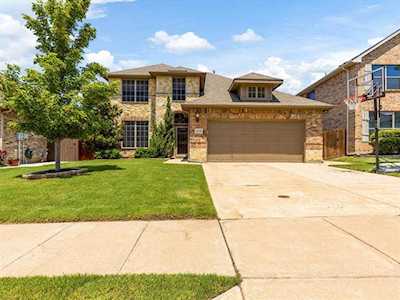 4729 Van Zandt Drive Fort Worth, TX 76244