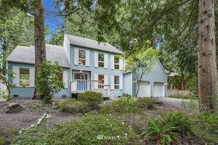 2725 NE 223rd Ave Sammamish, WA 98074