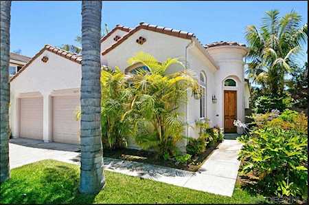 3075 Paseo Estribo Carlsbad, CA 92009